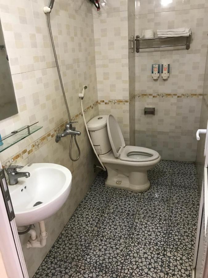 Hotel Khach San Ha Anh 1 Noi Bai Exterior foto